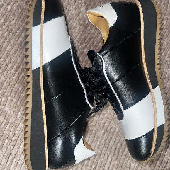 The Office of ANGELA SCOTT - the Quinn Sneaker Size 39 - Picture 6 of 6